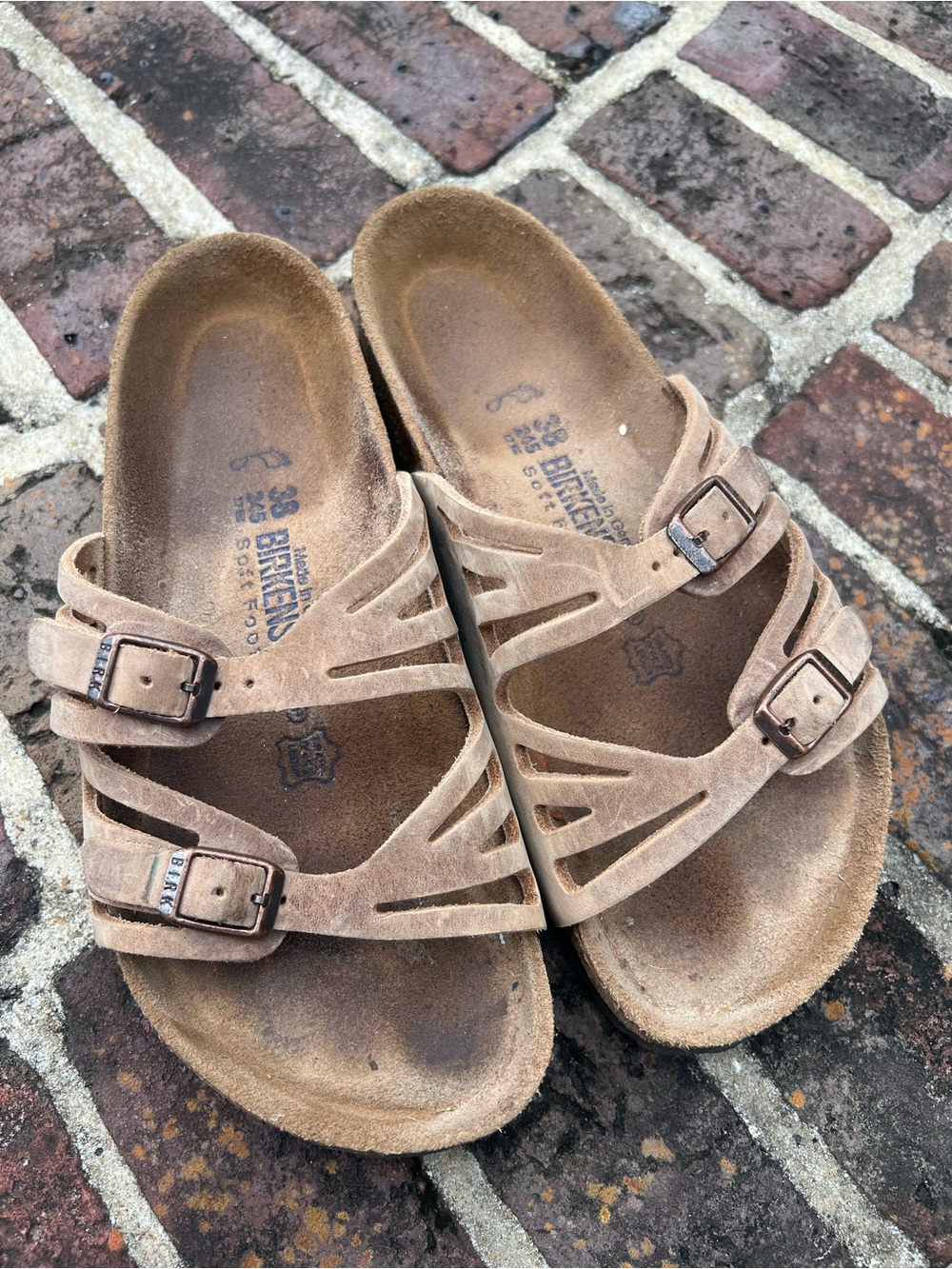 Birkenstock Granada Softbed Oiled Leather Tan Sandles 38, 7.5